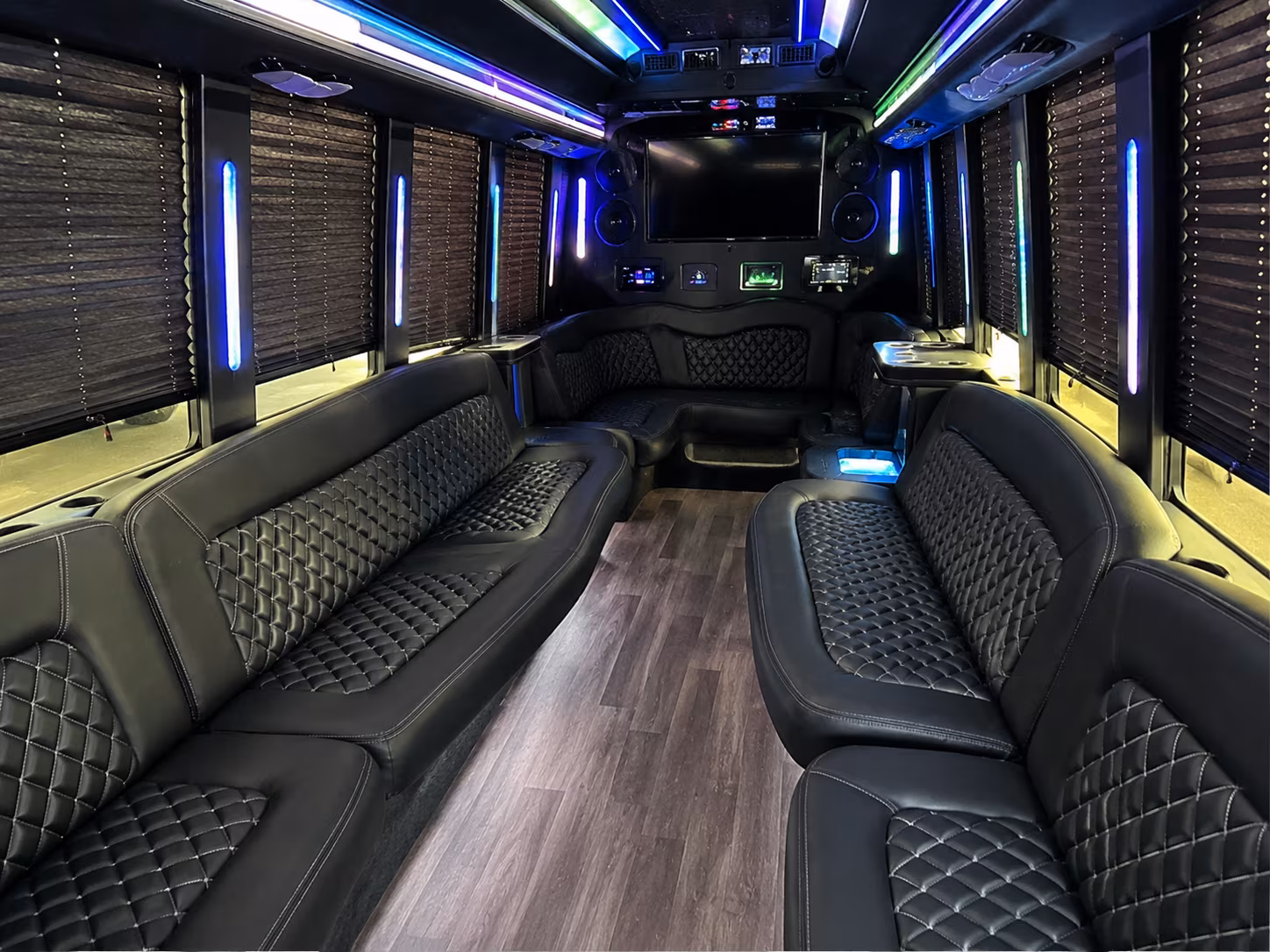 Myrtle Beach Birthday, Sweet 16, & Quinceañera Transportation group transportation
