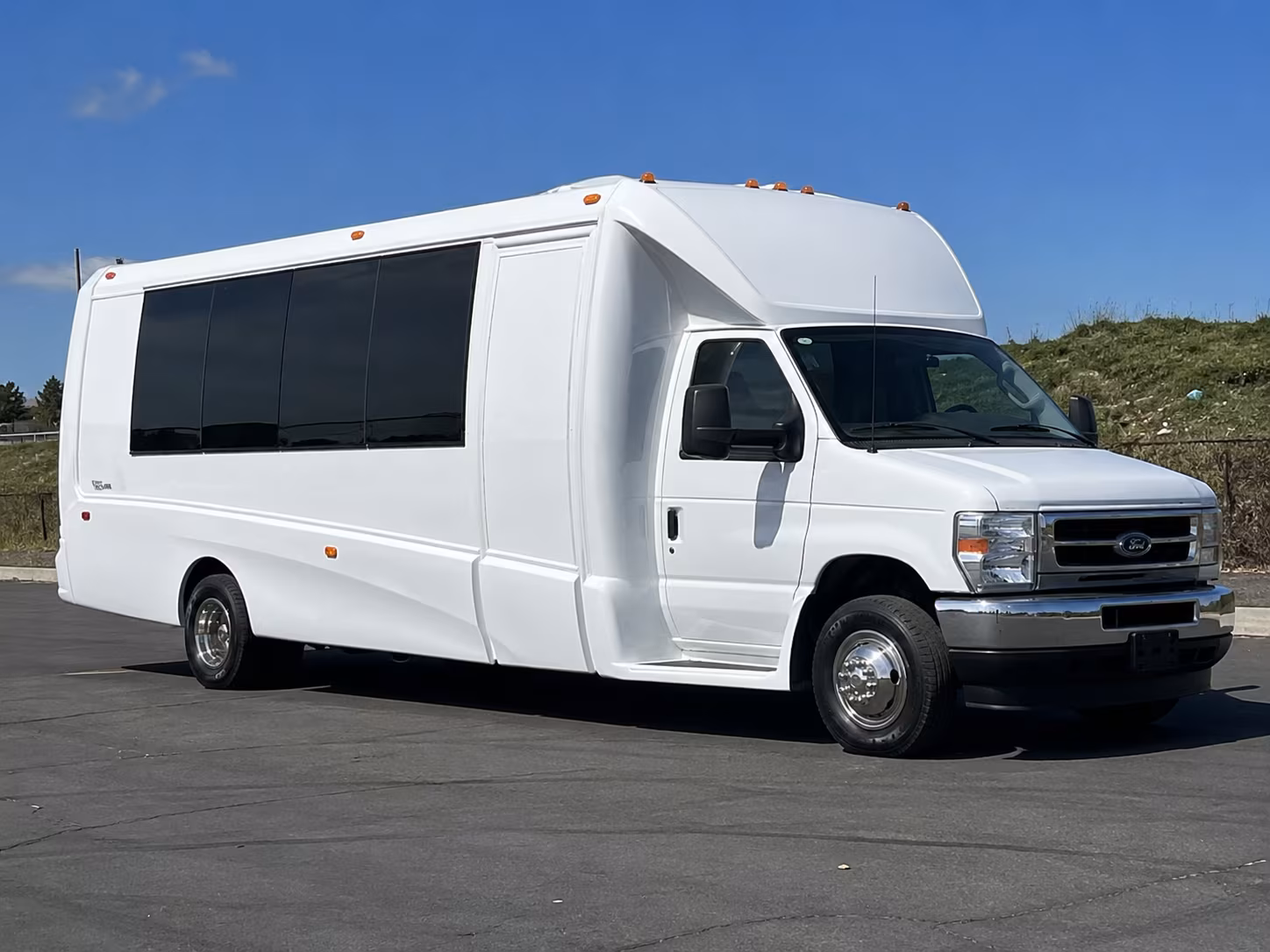Myrtle Beach Prom & Homecoming Transportation onboard seating