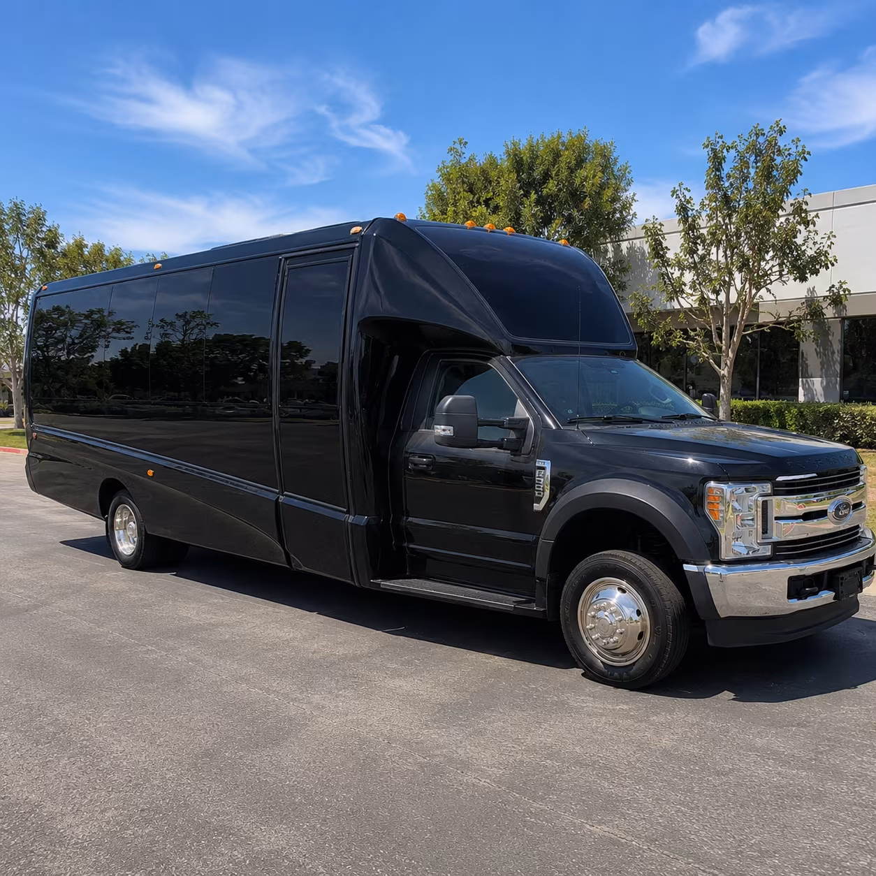 Summerville Winery Tour & Pub Crawl Transportation